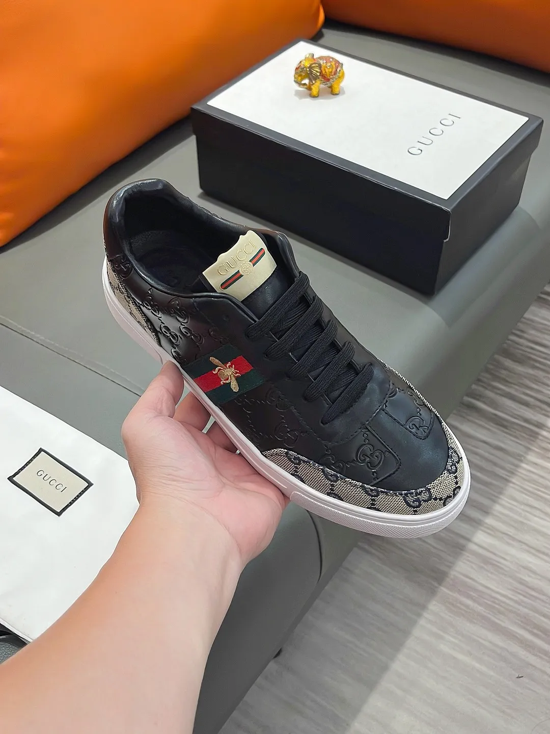 Men's shoes GUCCI "Gucci" P400 Regular size: 38-44 (casual shoes) Product materials: Selected cowhide upper, soft sheepskin lining; original outsole.